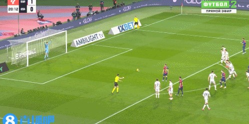 巴萨2球领先！奥尔莫造黄点 失点但对手提前进禁区 重罚命中！