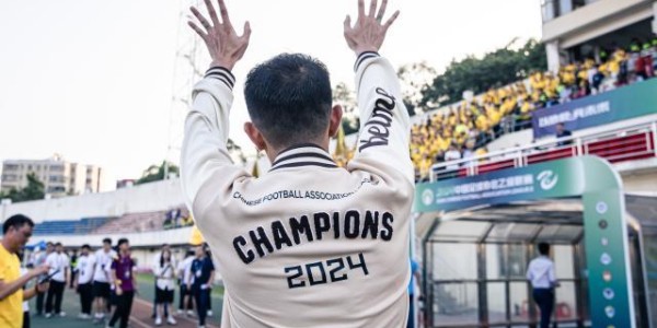 【专访肖智手记】没有人生下来就能吃苦