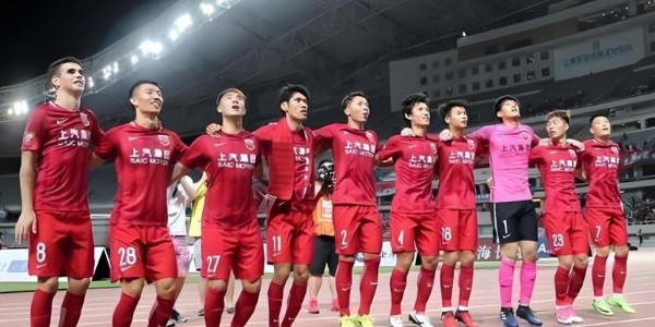 星空体育-意外！不是奥斯卡也不是胡尔克，最有可能二进宫回上港的外援是他